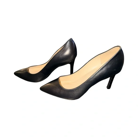 Nine West | Classic Black Leather Pointed Pumps-8.5M - Picture 4 of 10